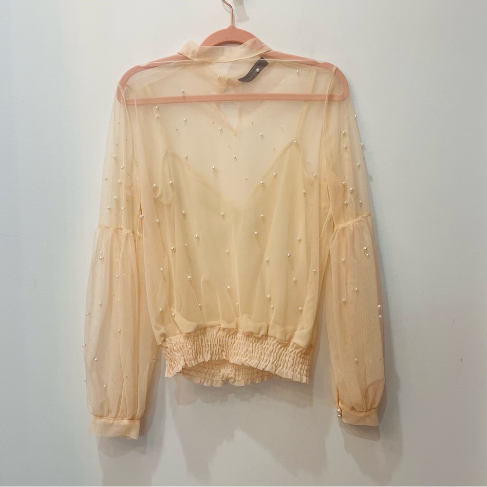 touch me Boutique pearl sheer cream blouse sleeves size Medium
